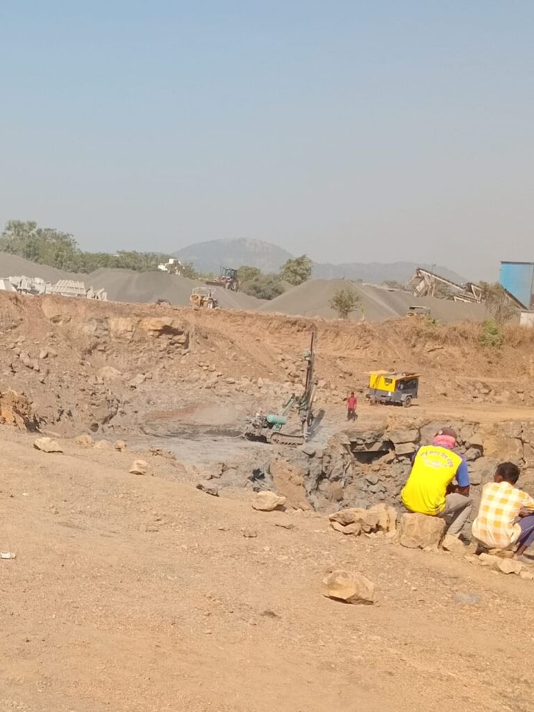 वनसंपदेचा विनाश, प्रशासनाचा ढिसाळ कारभार,