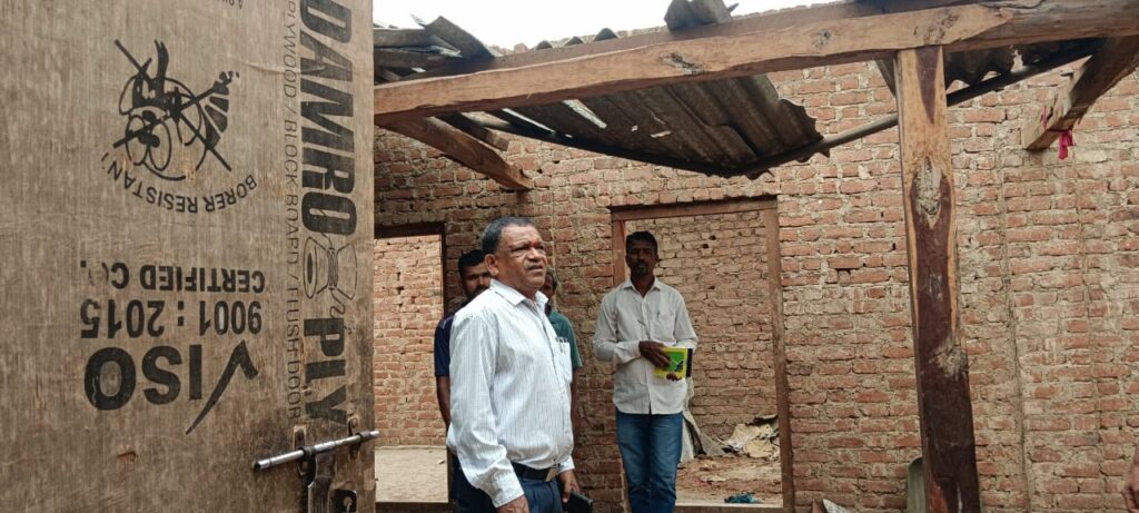 जव्हार तहसीलदारांकडून नुकसानग्रस्त गावांची पाहणी,