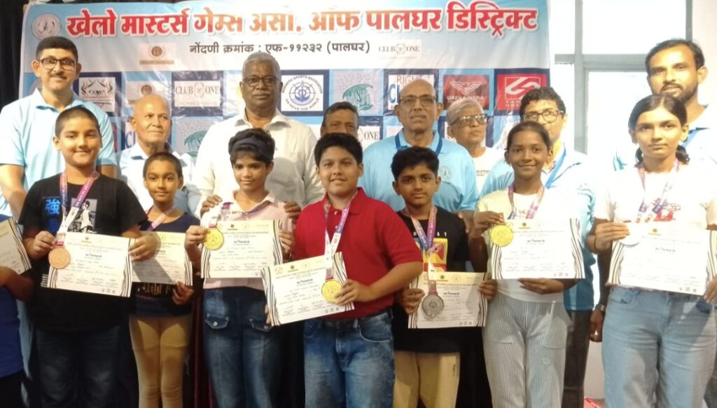 विरार येथे जलतरण व बुद्धिबळ स्पर्धा संपन्न,