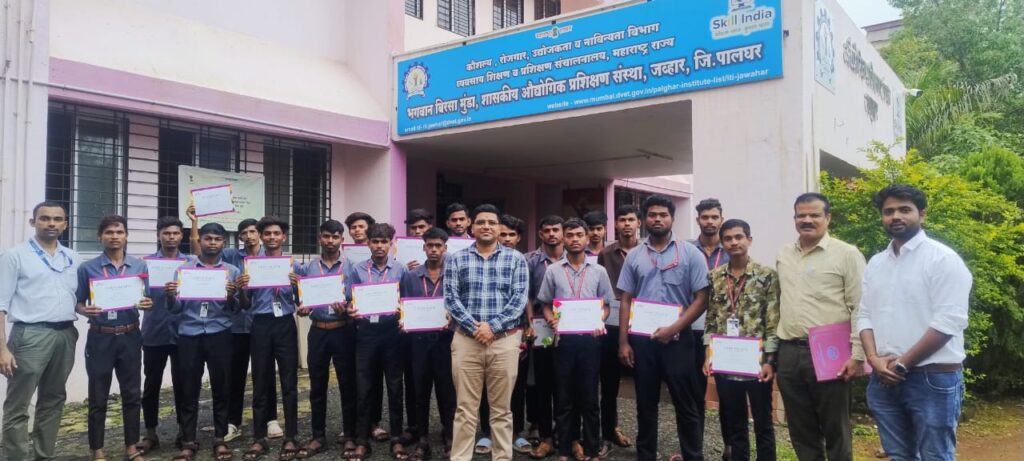 जव्हार येथे युवा कौशल्य दिन उत्साहात साजरा,