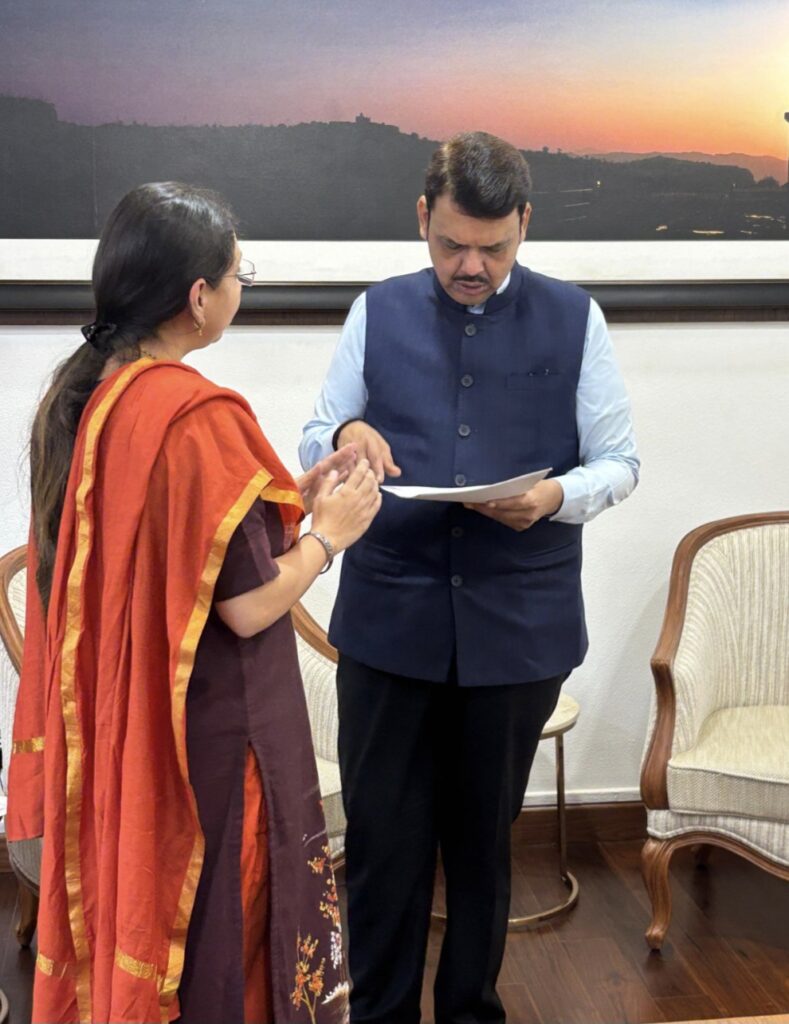 वर्षानुवर्षे रखडलेली प्रलंबित विकासकामे जलदगतीने मार्गी लागणार – आ.स्नेहा दुबे पंडित,