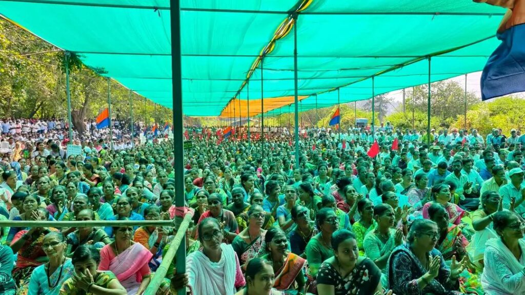 पालघरवासियांना देशोधडीला लावणाऱ्या वाढवण बंदरा विरोधात जनआक्रोश…